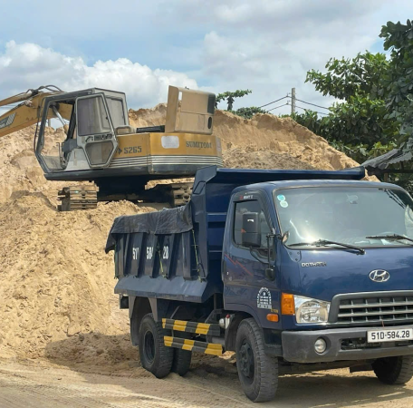 Mua cát san lấp Bình Chánh ở đâu uy tín, giá tốt nhất?