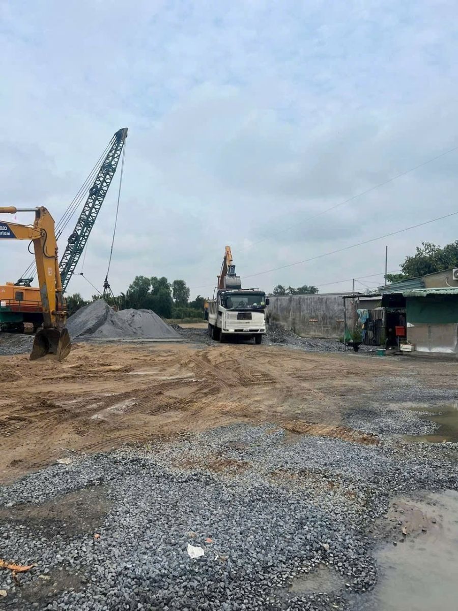 kho vật liệu xây dựng Tân Phú Hưng Gia Vượng